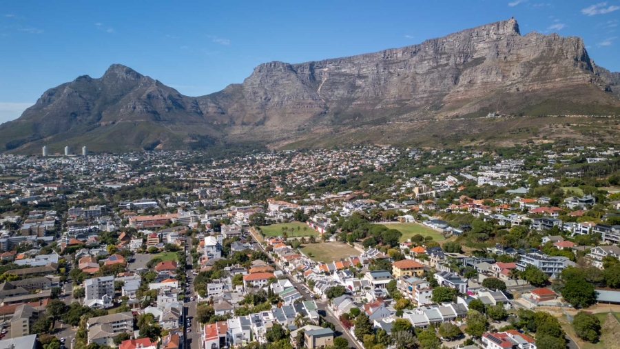 4 Bedroom Property for Sale in Tamboerskloof Western Cape